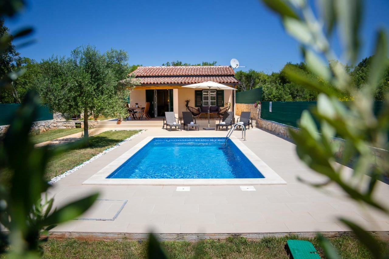 Appartement House Jozefina With Pool à Rovinj Extérieur photo